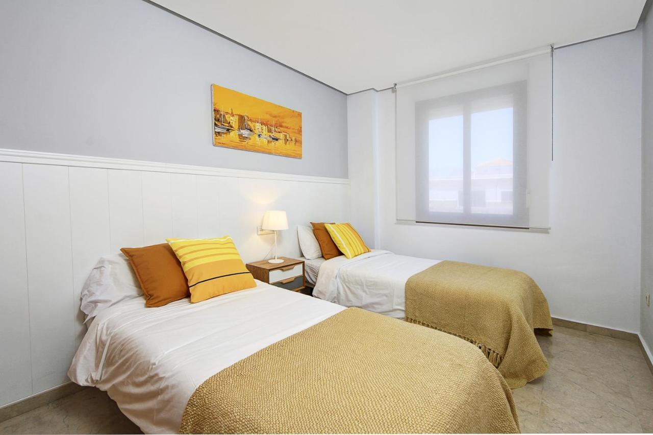 Primera Linea De Playa Con Parking Y Wifi 阿尔姆尼卡 外观 照片